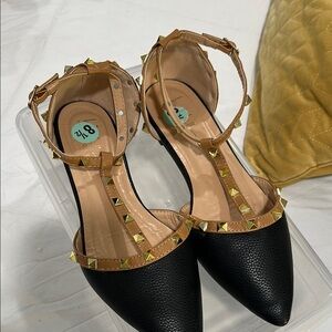 Nicole Miller Black and Tan Heels with Gold Studs